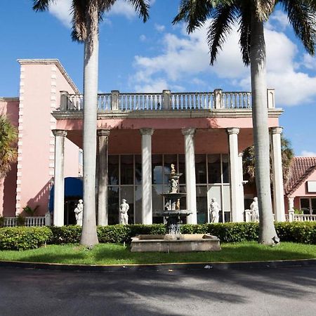 Golden Glades Miami Gardens Inn & Suites מראה חיצוני תמונה