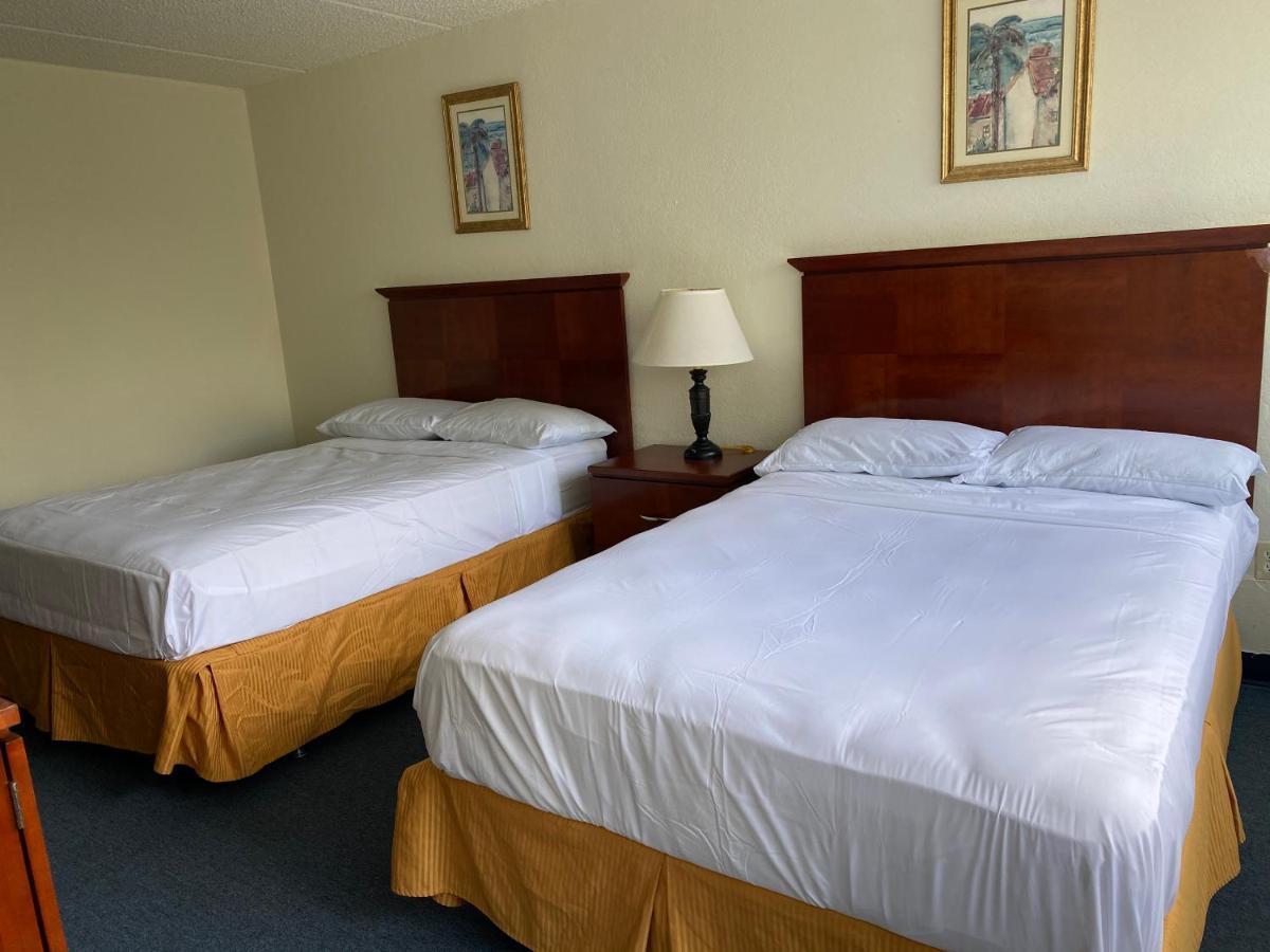 Golden Glades Miami Gardens Inn & Suites מראה חיצוני תמונה