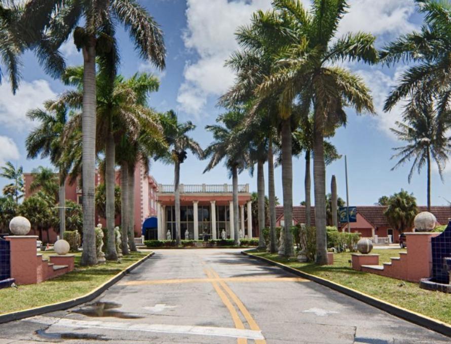 Golden Glades Miami Gardens Inn & Suites מראה חיצוני תמונה